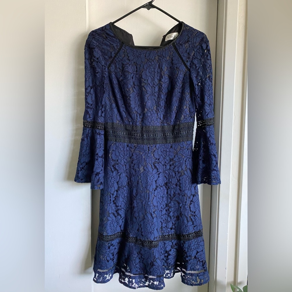 Navu Blue Eliza J Lace midi dress Size 4
